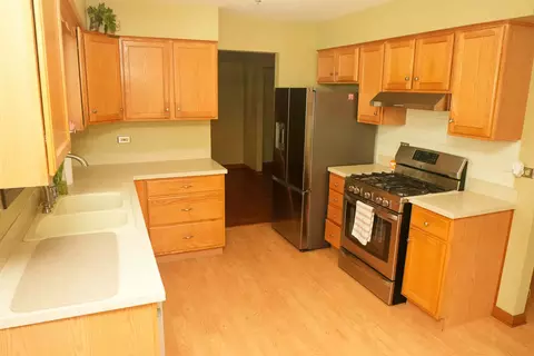 Kitchen - 3103 Smoke Tree Ct, Hazel Crest, IL 60429 photo 2 of 2