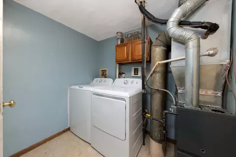 Other - 3242 Gresham Lane E Ln, Aurora, IL 60504 photo 2 of 4