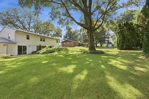 Exterior - 314 Oak St, Andover, IL 61233 photo 2 of 3