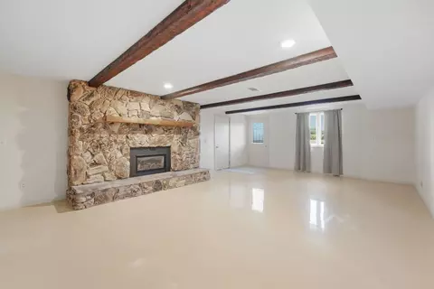 Living - 314 Oak St, Andover, IL 61233 photo 3 of 5