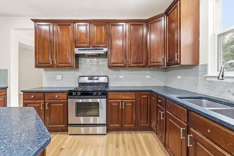 Kitchen - 12716 Meadow Ln, Plainfield, IL 60585 photo 2 of 4