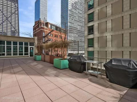 Exterior - 57 E Delaware Pl #3503, Chicago, IL 60611 photo 5 of 5