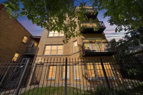 4304 N Saint Louis Ave #1B, Chicago, IL 60618