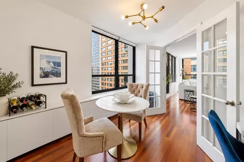 Dining - 222 E Pearson St #1901, Chicago, IL 60611 photo 1 of 2