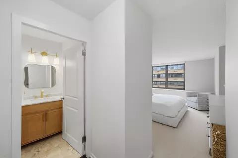 Entry Way - 222 E Pearson St #1901, Chicago, IL 60611 photo 1 of 1