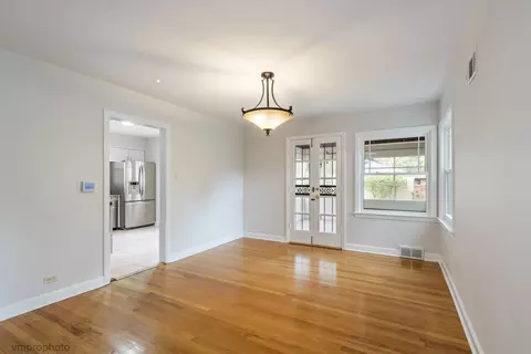 Other - Undisclosed, River Forest, IL 60305 photo 1 of 19