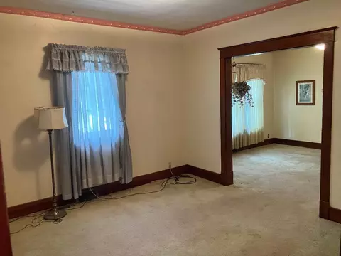 Living - 412 Monroe Ave, Dixon, IL 61021 photo 4 of 5