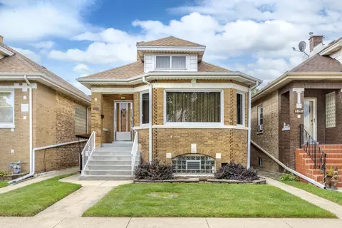 7753 W Elmgrove Dr, Elmwood Park, IL 60707