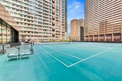 Exterior - 211 E Ohio St #2902, Chicago, IL 60611 photo 5 of 6