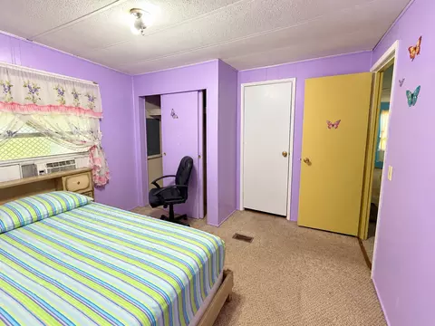 Bedroom - 1111 E 7th St, Metropolis, IL 62960 photo 1 of 5