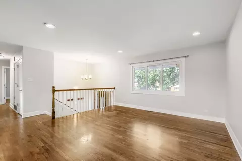 Living - 2050 Shepard Rd, Hoffman Estates, IL 60169 photo 3 of 4