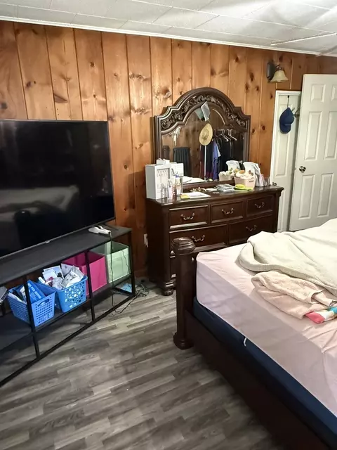Bedroom - 312 Depot St, Walnut, IL 61376 photo 2 of 5