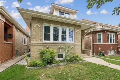 5325 N Linder Ave, Chicago, IL 60630