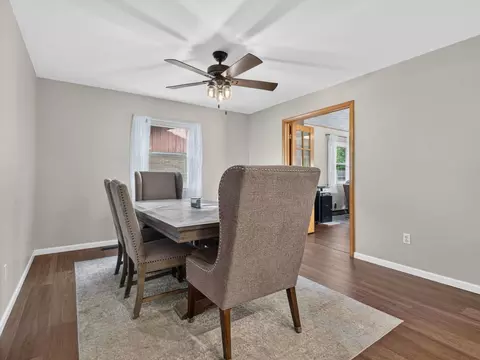 Dining - 520 Johnson Ave, Morris, IL 60450 photo 1 of 3