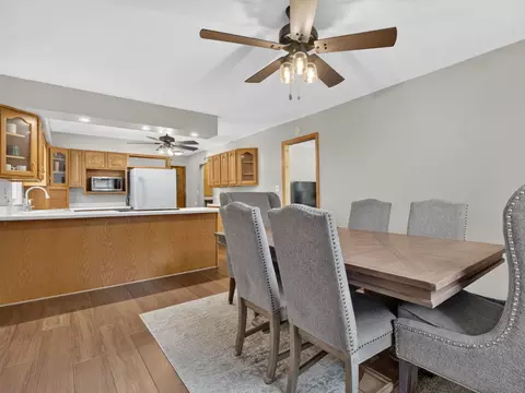 Dining - 520 Johnson Ave, Morris, IL 60450 photo 3 of 3
