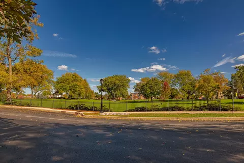 Exterior - 224 S Walnut St, Itasca, IL 60143 photo 7 of 7