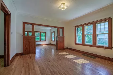 Living - 224 S Walnut St, Itasca, IL 60143 photo 5 of 5