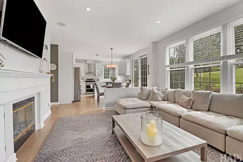 Living - 7311 Dada Dr, Gurnee, IL 60031 photo 3 of 4