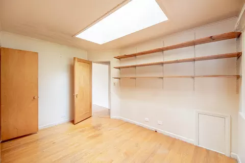 Bedroom - 104 N Warrington Rd, Des Plaines, IL 60016 photo 1 of 3