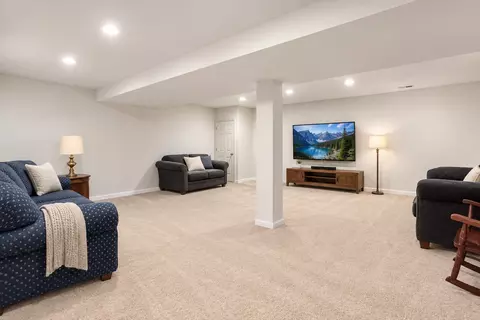 Living - 1908 Eton Dr, Hoffman Estates, IL 60192 photo 2 of 3