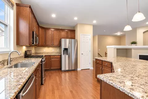 Kitchen - 1908 Eton Dr, Hoffman Estates, IL 60192 photo 2 of 3