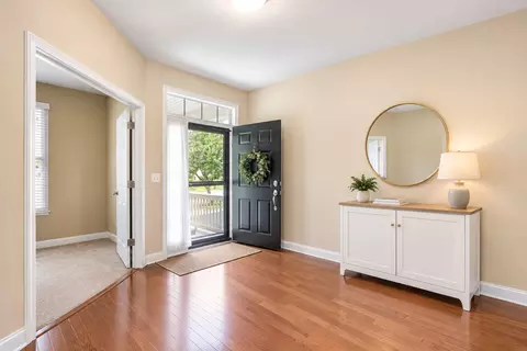 Entry Way - 1908 Eton Dr, Hoffman Estates, IL 60192 photo 1 of 4