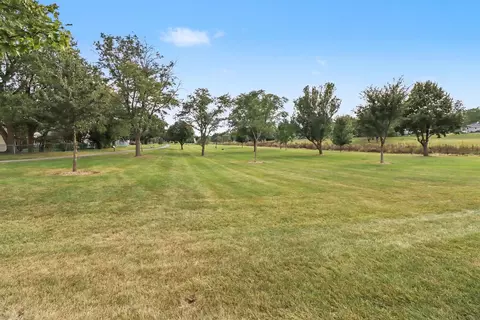 Exterior - 3255 Kirchoff Rd #203, Rolling Meadows, IL 60008 photo 3 of 3