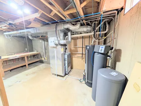 Other - 1350 Northgate Ct, Bartlett, IL 60103 photo 14 of 24