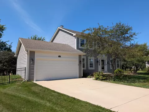Exterior - 1350 Northgate Ct, Bartlett, IL 60103 photo 5 of 17