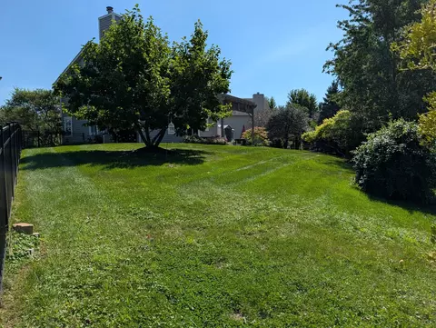 Exterior - 1350 Northgate Ct, Bartlett, IL 60103 photo 10 of 17
