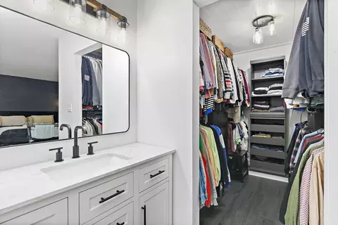 Other - 705 Chestnut Ct, Algonquin, IL 60102 photo 3 of 6
