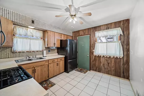 Kitchen - Undisclosed, Chicago, IL 60620 photo 1 of 2