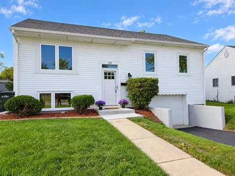 424 Mark Ave, Glendale Heights, IL 60139