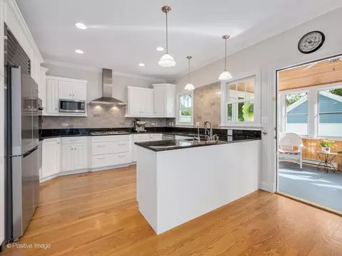 Kitchen - 217 S Summit St, Wheaton, IL 60187 photo 6 of 6