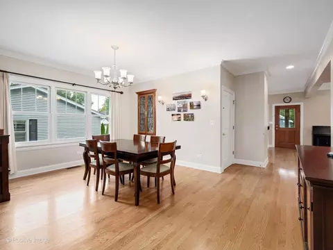 Dining - 217 S Summit St, Wheaton, IL 60187 photo 3 of 5