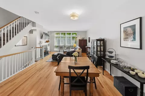Dining - 1889 Maple Ave #E2, Evanston, IL 60201 photo 2 of 2