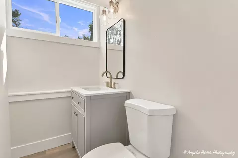 Bath - 2929 Central Rd, Glenview, IL 60025 photo 1 of 3