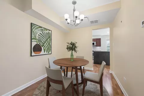 Dining - 830 Forest Ave #B, Evanston, IL 60202 photo 1 of 1