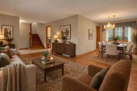 Other - 1023 S Lancaster St, Mount Prospect, IL 60056 photo 2 of 8