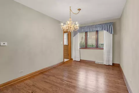 Other - 1023 S Lancaster St, Mount Prospect, IL 60056 photo 3 of 8