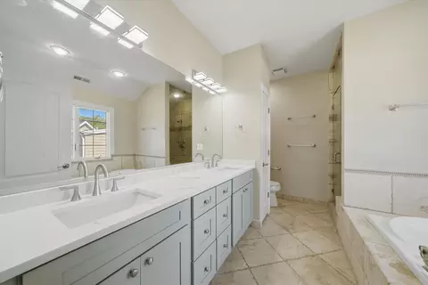 Bath - 301 Spruce St, Glenview, IL 60025 photo 1 of 6