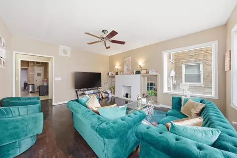 Living - 7948 S Drexel Ave, Chicago, IL 60619 photo 2 of 5