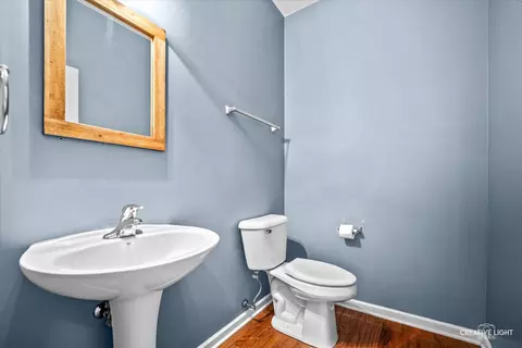 Entry Way - 2038 Padua Dr, Elgin, IL 60123 photo 1 of 2