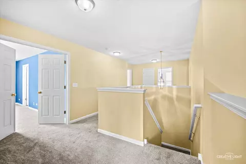 Entry Way - 2038 Padua Dr, Elgin, IL 60123 photo 2 of 2