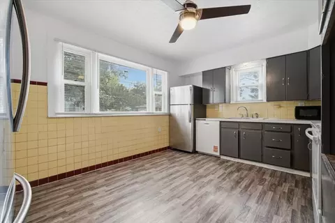 Kitchen - 1112 West Ave, Normal, IL 61761 photo 1 of 4