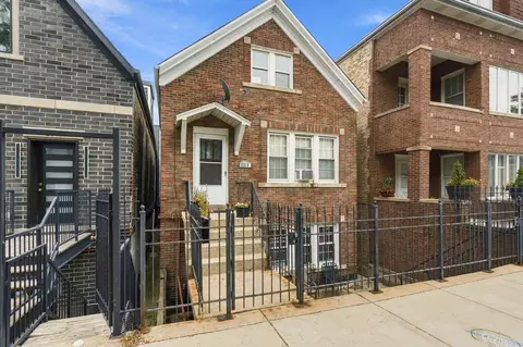 2315 S Hoyne Ave, Chicago, IL 60608