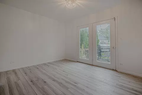 Living - 1449 Eliot Trl, Elgin, IL 60120 photo 3 of 4