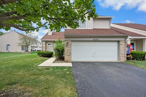 4233 Springlake Dr, Lake In The Hills, IL 60156