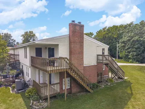Exterior - 903 N Linden St #140, Normal, IL 61761 photo 5 of 6