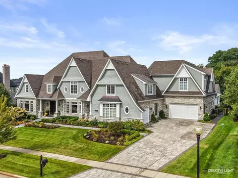 39 W464 Long Meadow Ln, Saint Charles, IL 60175
